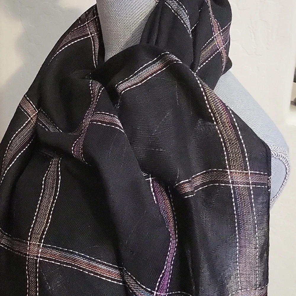 Christopher & Banks Scarf / Wrap